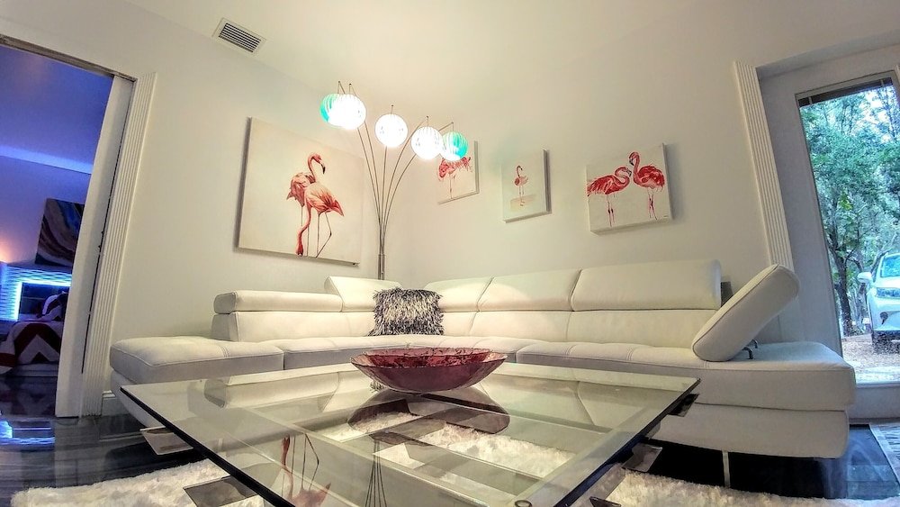 Orchid Estate Three Bedroom Home — 4-Star Luxury Hotel in Naples, United States