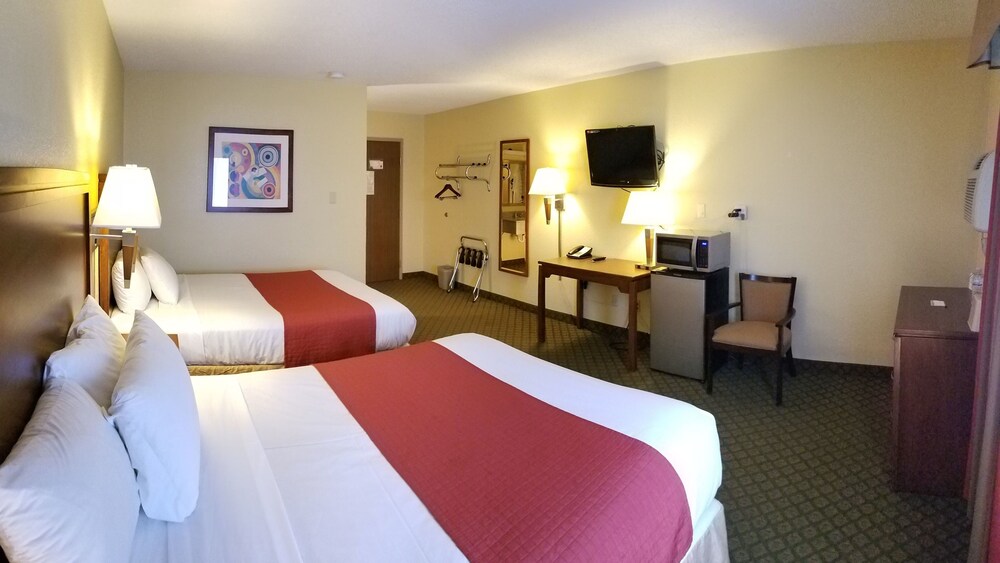 Red River Inn & Suites Fargo - photo 21