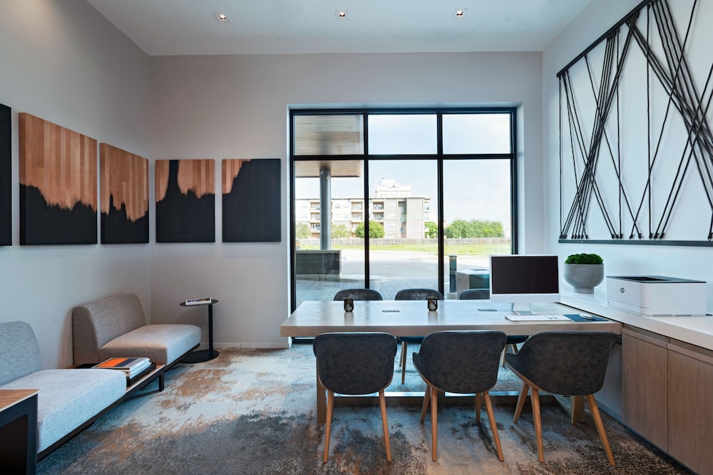 AC Hotel Waco Downtown - photo 20