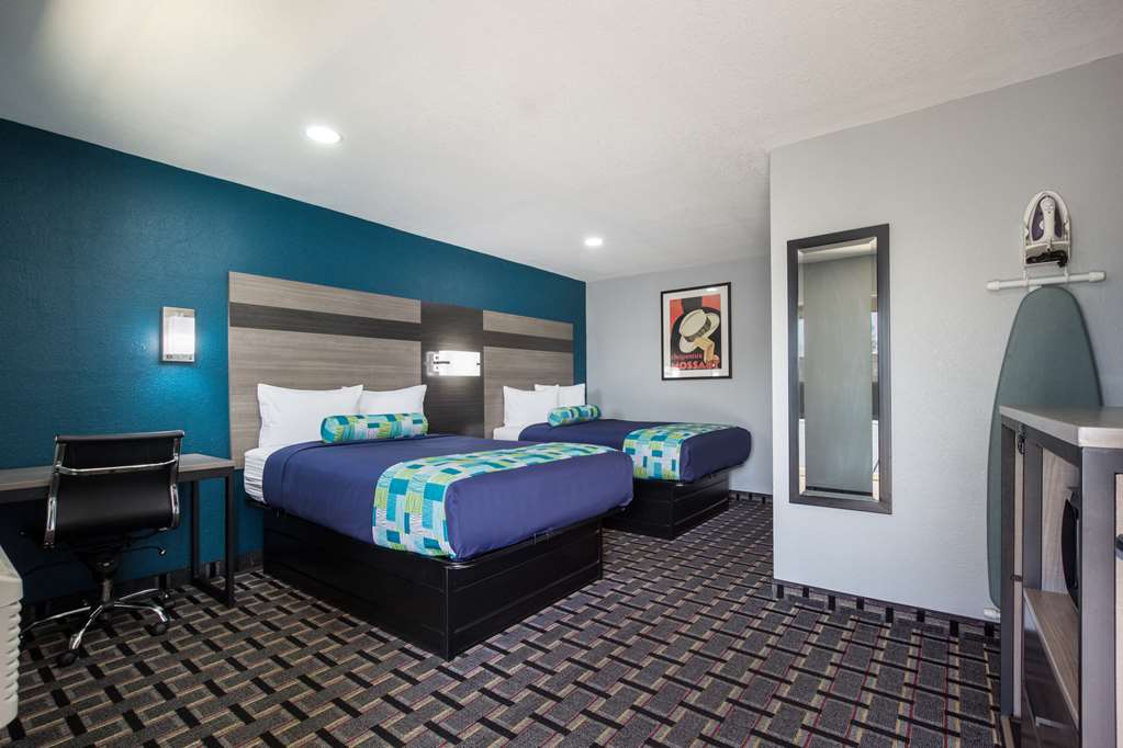 Knights Inn and Suites Salem - photo 26