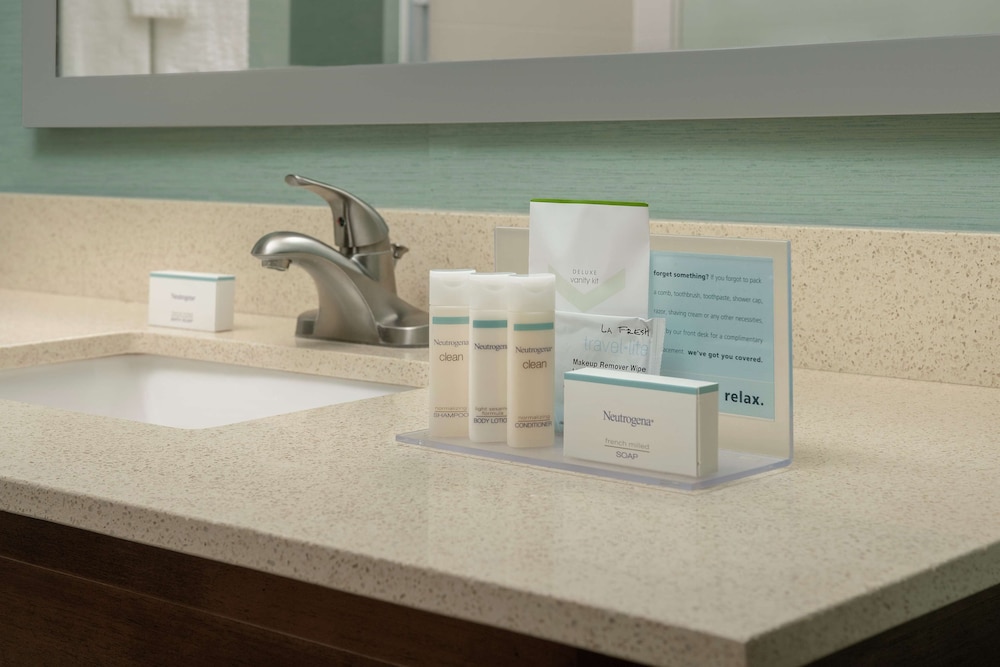 Hampton Inn Lake Charles - photo 28