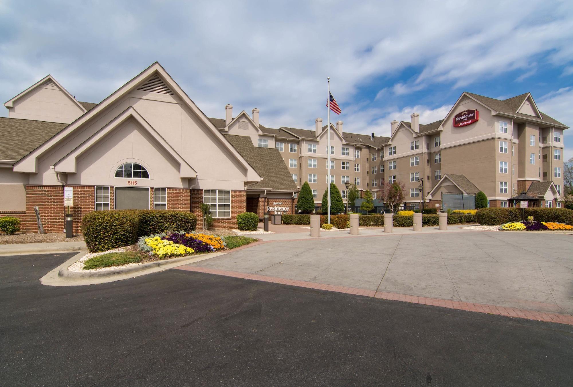 Residence Inn by Marriott Charlotte Piper Glen - photo 8