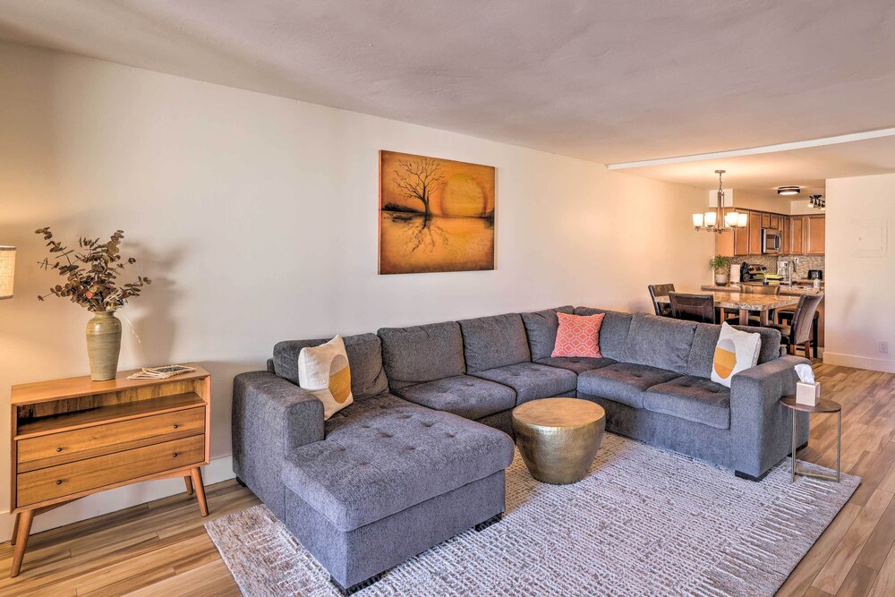 Cozy 2br Condo W Pool Near Old Town — 4-Star Luxury Hotel in Scottsdale, United States