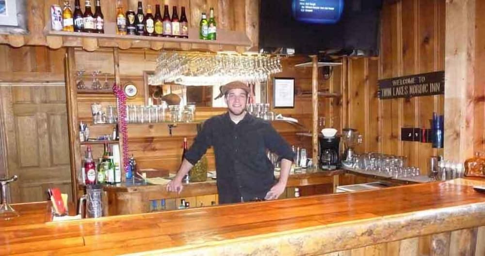 The Twin Lakes Inn - photo 19