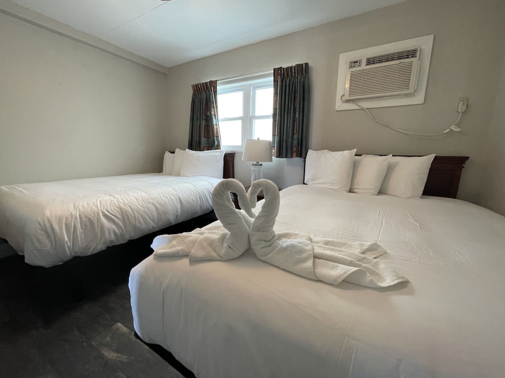 Nassau Inn - photo 19