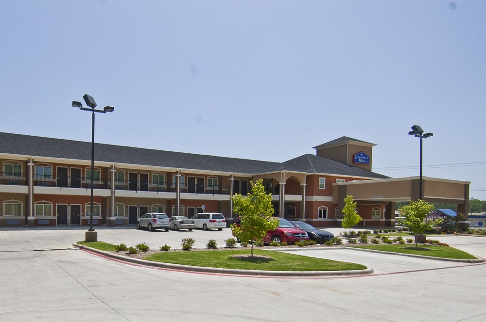 Executive Inn and Suites Tyler - photo 16