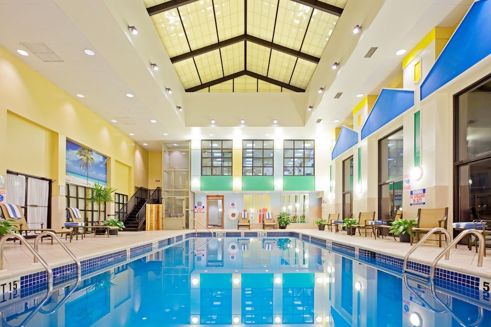 Crowne Plaza Englewood by IHG - photo 11