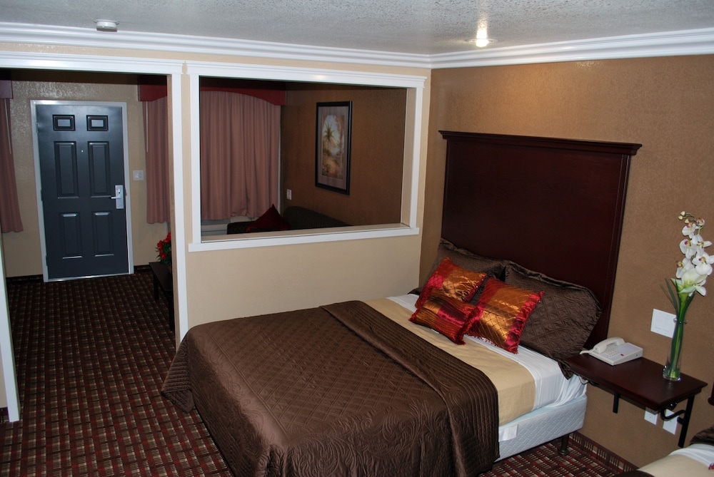 Budget Inn Anaheim - photo 6