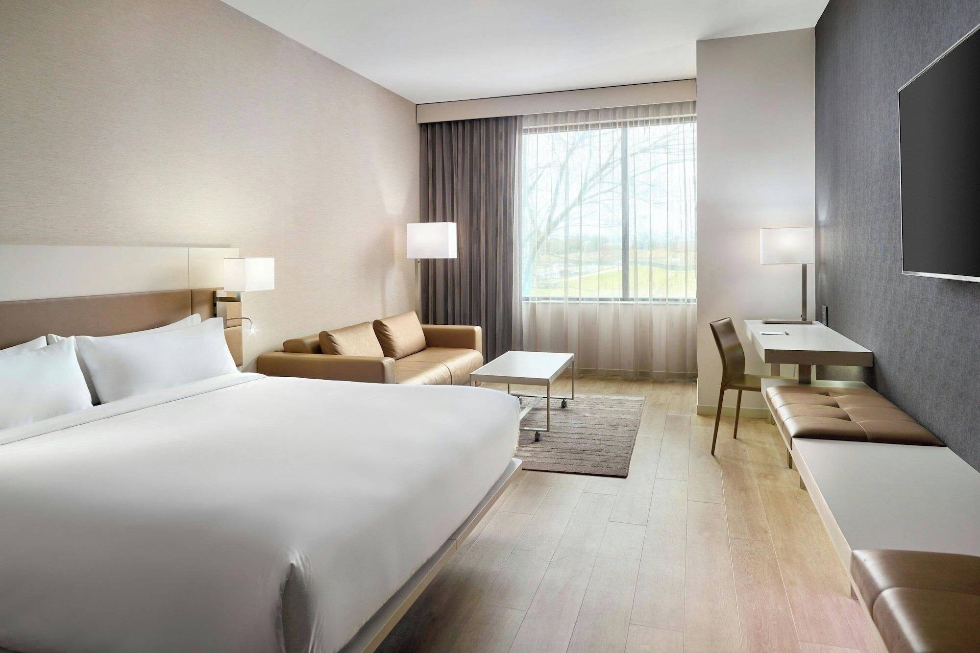 AC Hotel by Marriott Charlotte SouthPark - photo 19