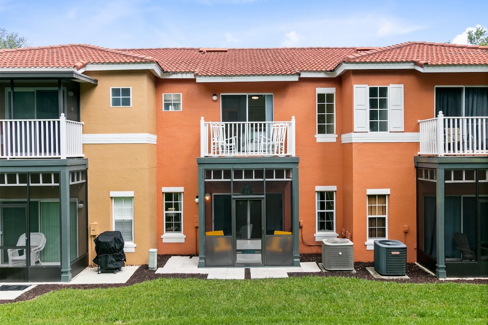 Minutes to Disney Boutique 3BR 2.5 Bath Coastal TH - photo 38
