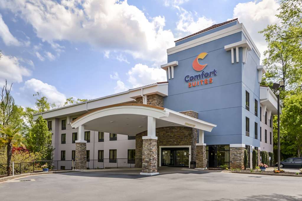 Comfort Suites At Kennesaw State University — Kennesaw