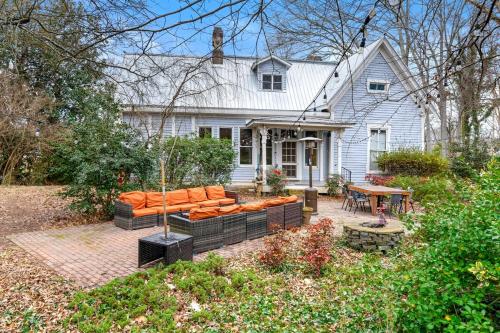 Homestead Away from Home — 4-Star Luxury Hotel in Fairburn, United States