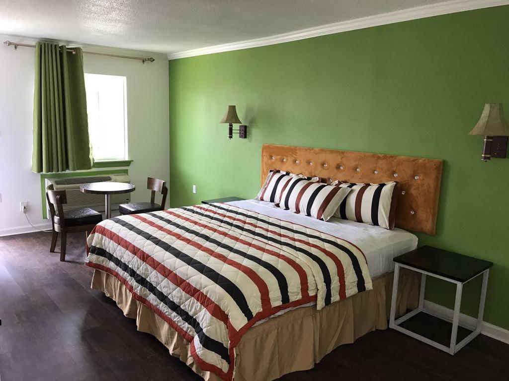 Value Travel Inn - photo 6