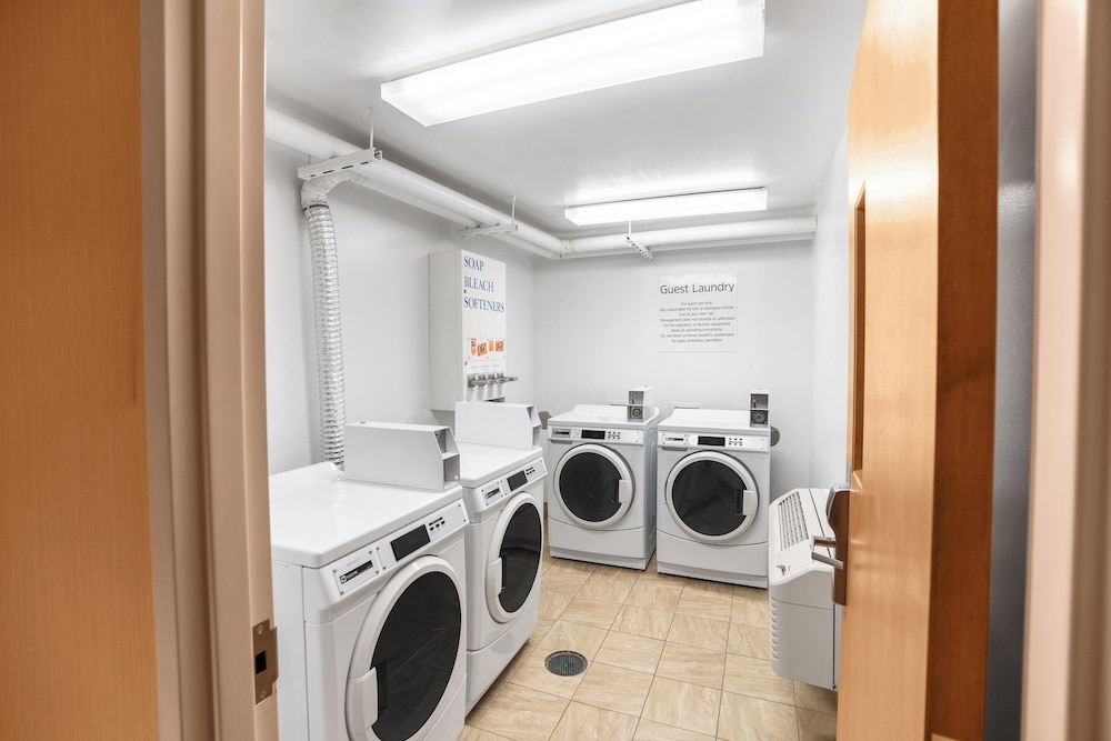 Holiday Inn Express & Suites Hayward by IHG - photo 56
