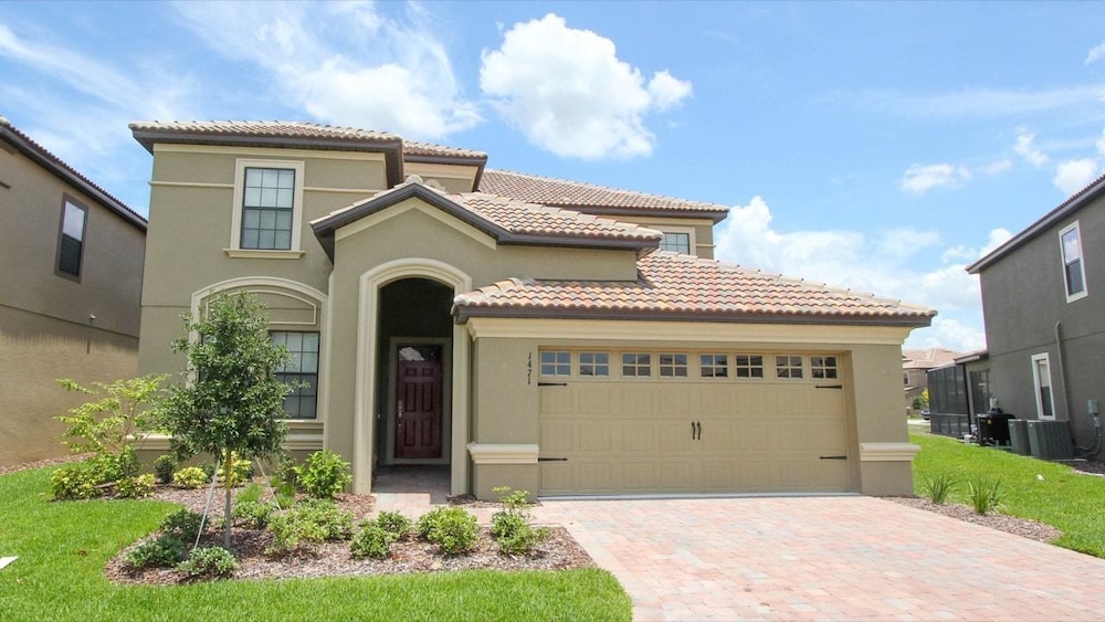 Grhmyr1471 Champions Gate Resort 6 Bed 6 Baths House - featured photo