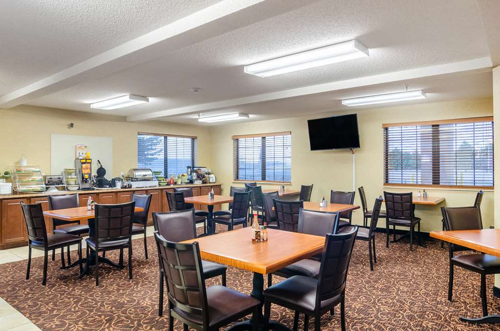 Quality Inn Goodland I 70 - photo 32