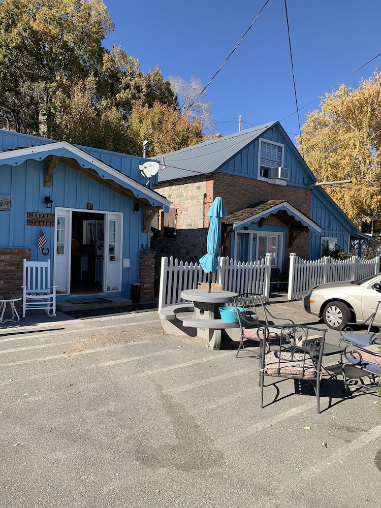 Sugarloaf Mountain Motel - photo 47