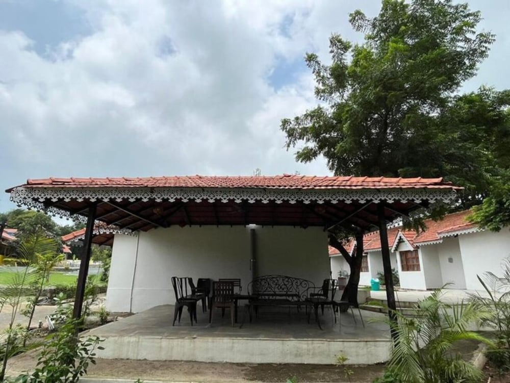 Malgudi Days And Resorts — Ujjain