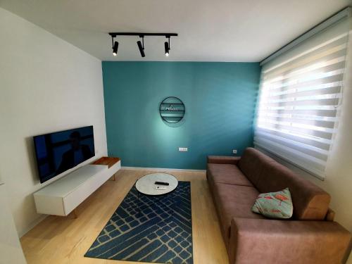 Aleksandar First Sea Line Apartment — 4-Star Luxury Hotel in Bar, Montenegro