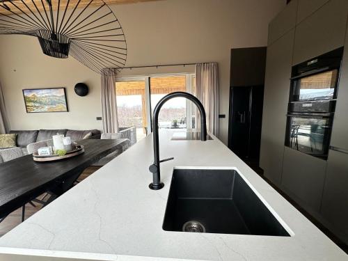 Modern and family friendly Chalet with Ouside Spa Birta Rentals