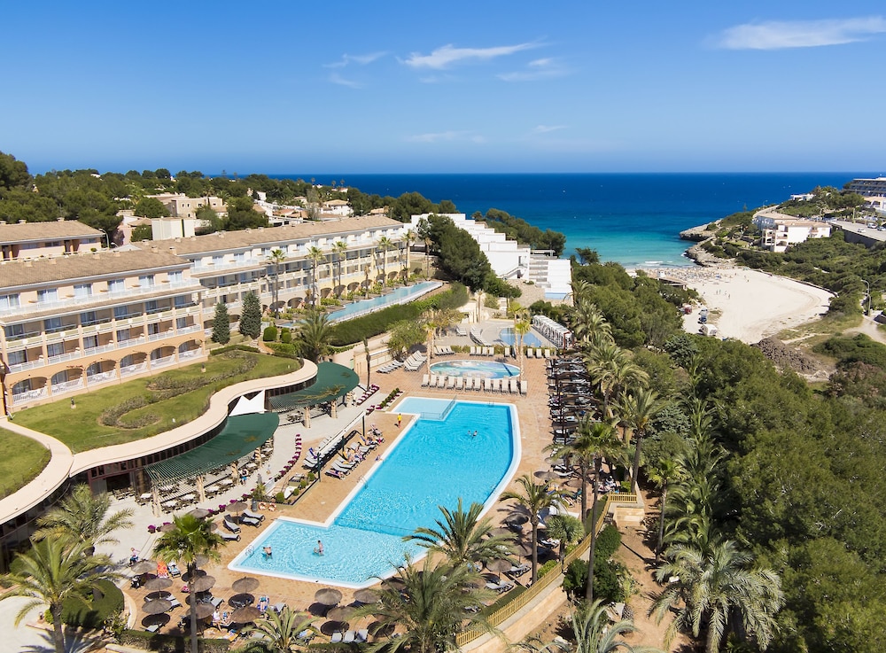 Insotel Cala Mandia Resort & Spa — 4-Star Luxury Hotel in Porto Cristo, Spain