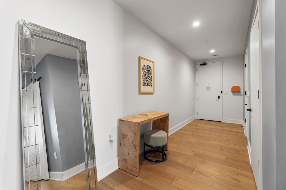 Austin Condo Hotel - photo 568