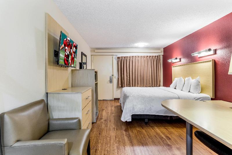 Red Roof Inn PLUS Nashville North Goodlettsville - photo 31