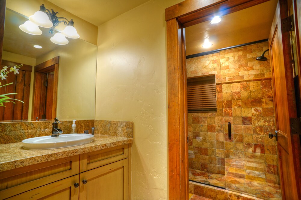 Abode at Parkwood Place - photo 17