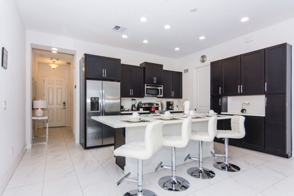 Festival Resort 450 Five Bedroom Townhome with Private Plunge Pool - photo 15