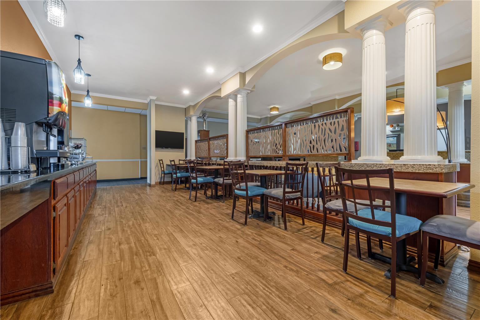 Best Western Plus Shamrock Inn & Suites - photo 6