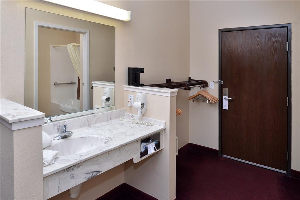 Americas Best Value Inn Somerville - photo 16