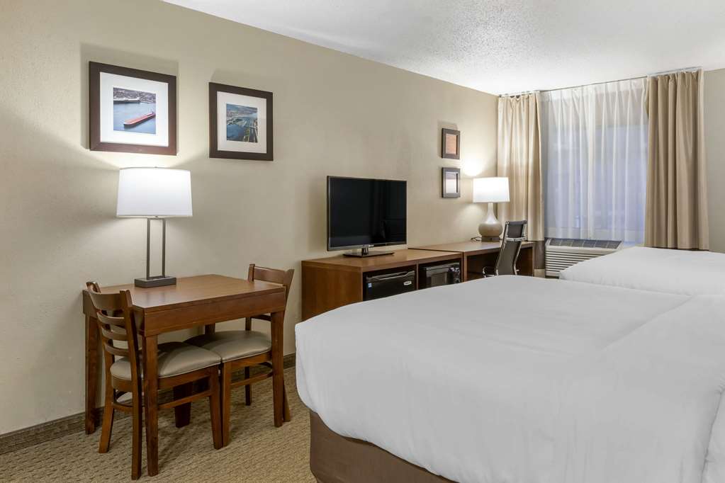 Comfort Inn Sault Sainte Marie - photo 32