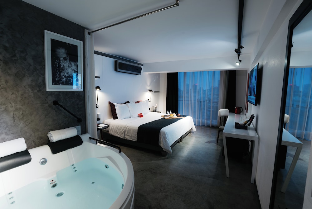 BTH Hotel Boutique Concept — 4-Star Luxury Hotel in Lima, Peru