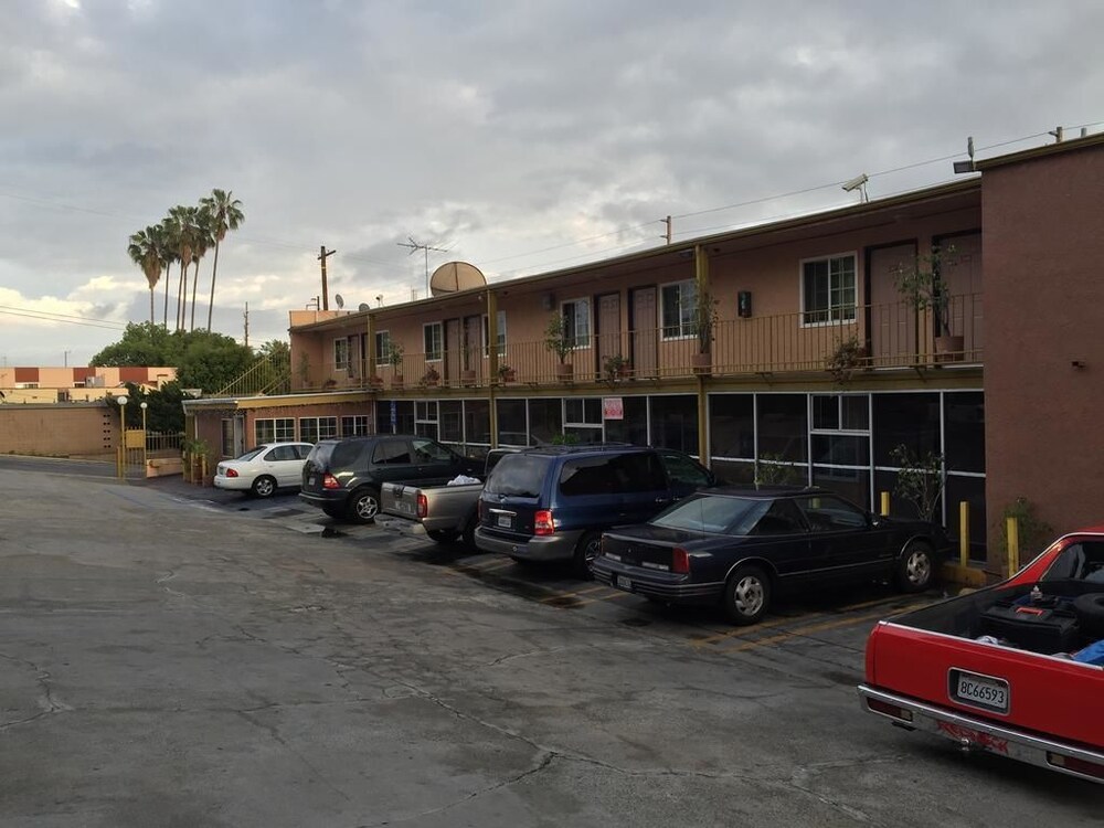 Highland Park Motel - photo 17