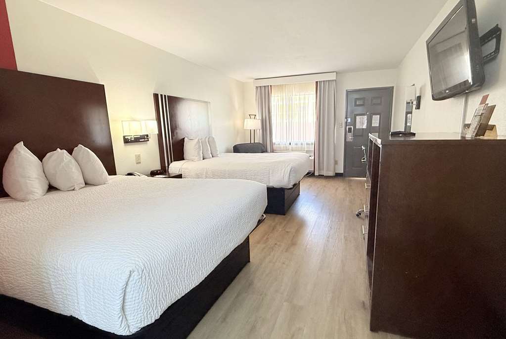 Ramada by Wyndham San Antonio Near SeaWorld Lackland AFB - photo 27