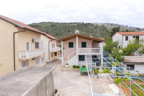 Seaside holiday house Stupin Celine Rogoznica 19871 — 4-Star Luxury Hotel in Rogoznica, Croatia