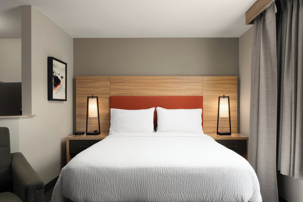 Candlewood Suites St Louis St Charles by IHG - photo 7