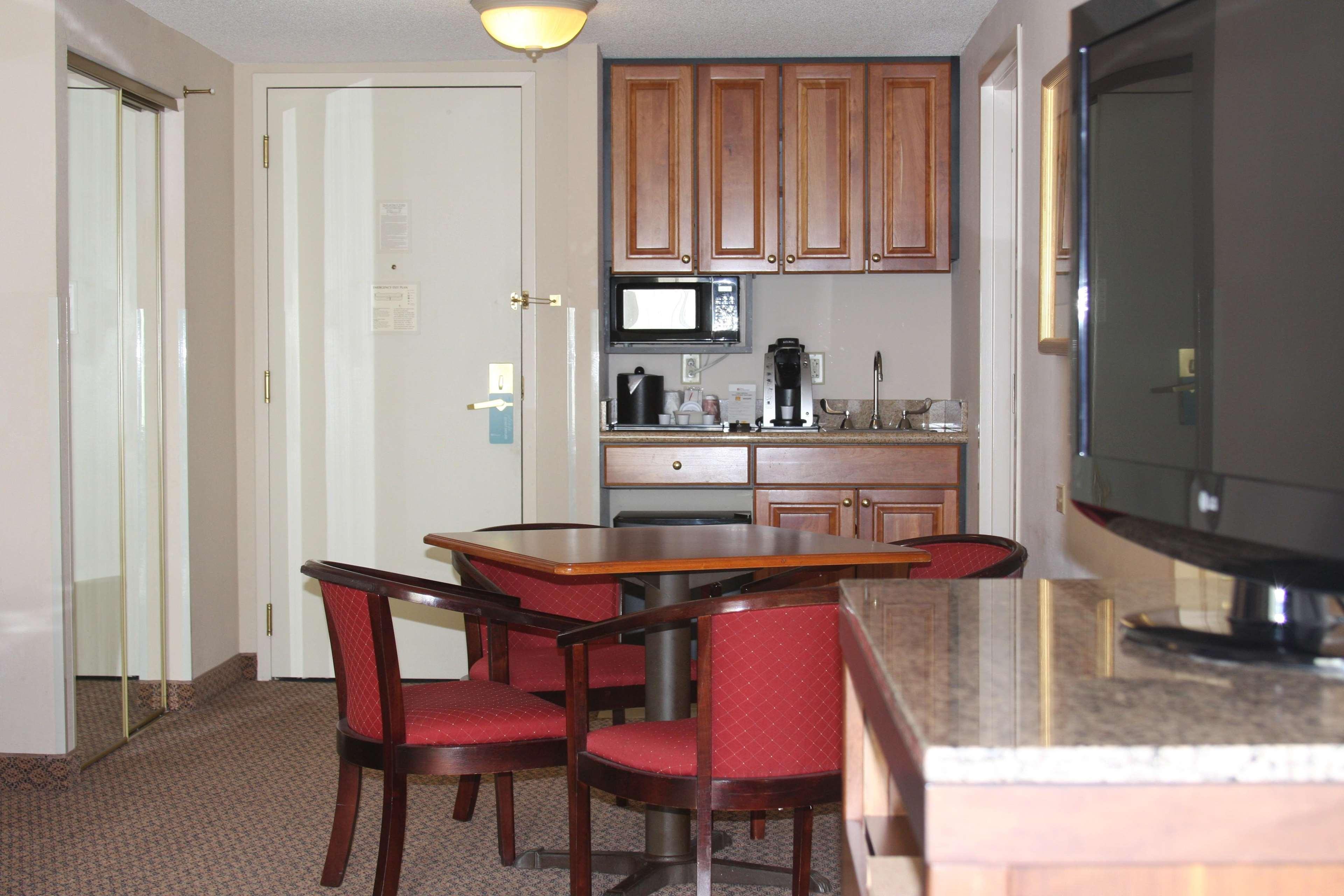 Hilton Garden Inn Elmira Corning - photo 35