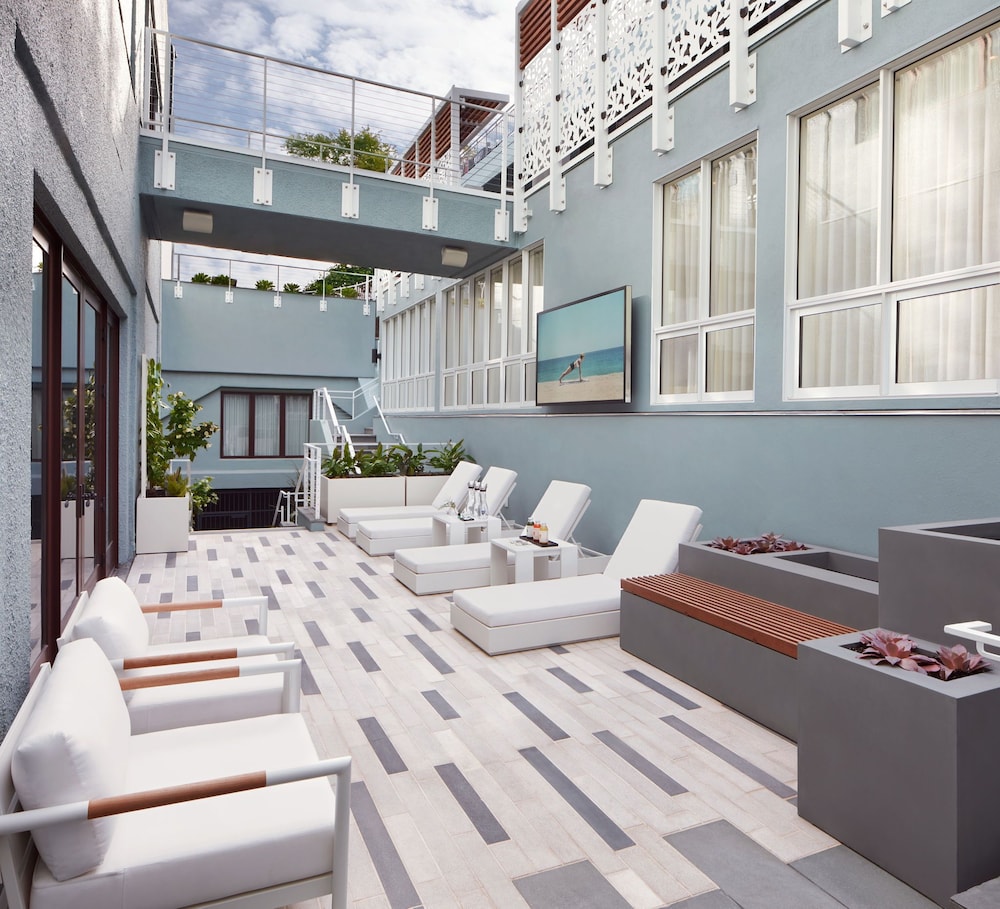Casa Madrona Hotel & Spa - photo 95
