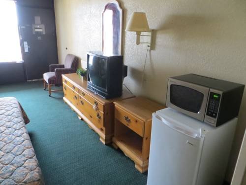 Budgetel Inn & Suites in Macon, United States