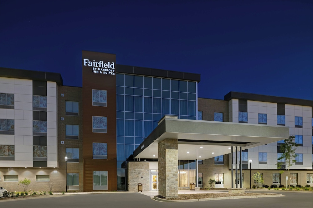 Fairfield Inn & Suites by Marriott Milwaukee Brookfield - photo 55