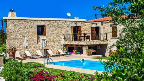 Villa Veryiana — 4-Star Luxury Hotel in Agios Vasileios, Greece