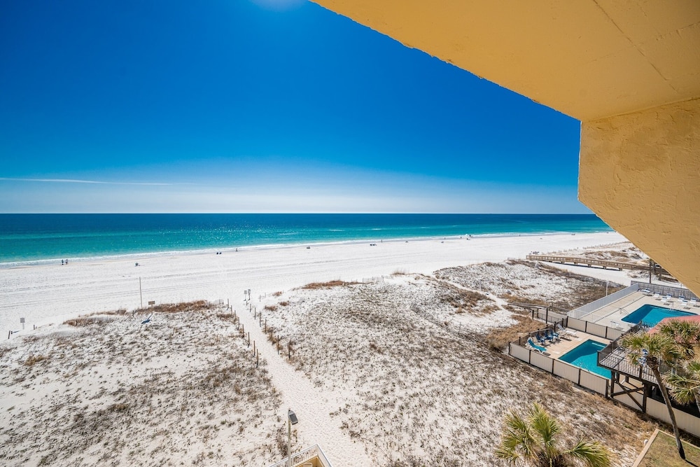 Driftwood Towers 5e 2 Bedroom Condo - photo 22