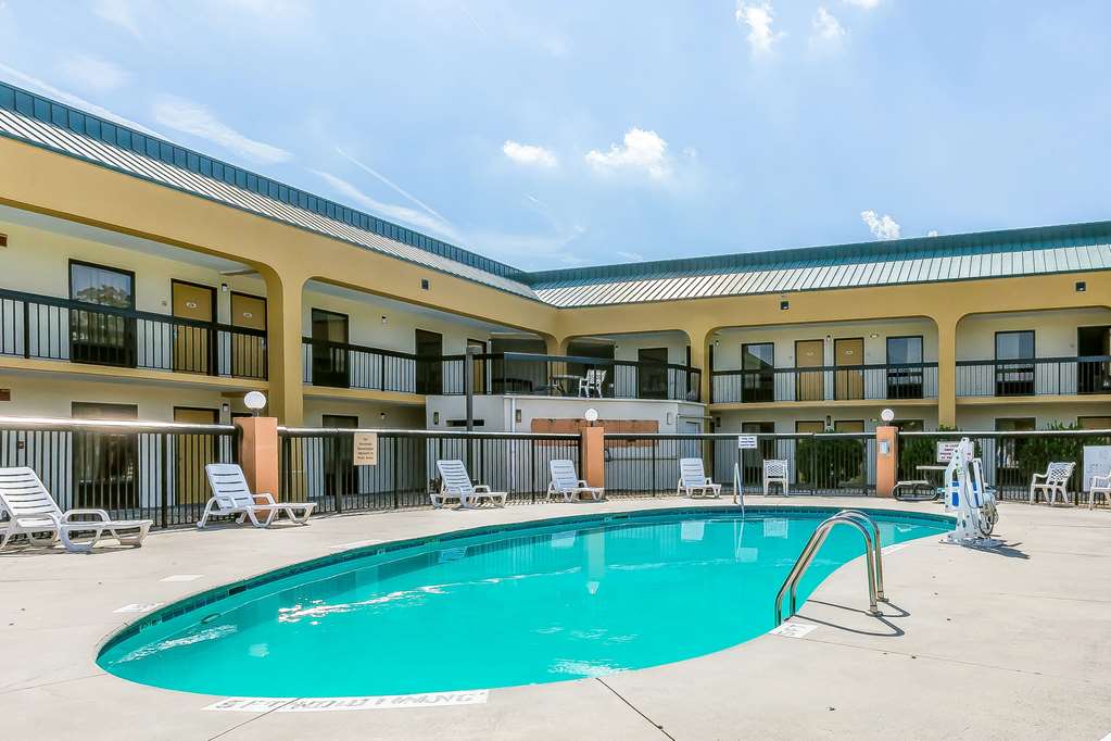 Rodeway Inn Knoxville East - photo 19