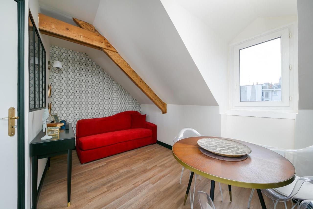 Homard & Fox Meuble 4 Etoiles Le Saint Enogat — 4-Star Luxury Hotel in Dinard, France