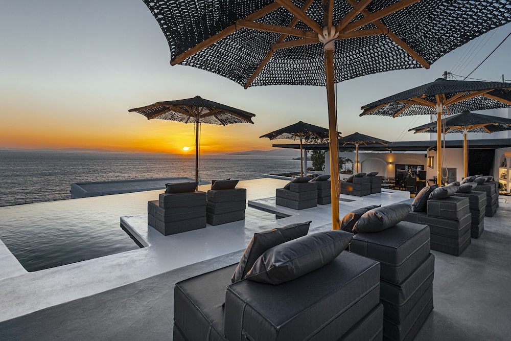 Tagoo Black - last minute hotel in Mykonos