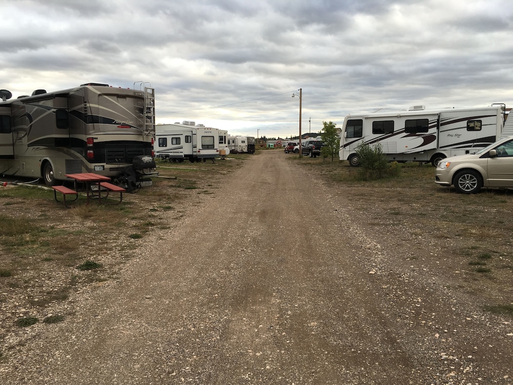 The Riverside Ranch RV Park Motel & Campground - photo 37