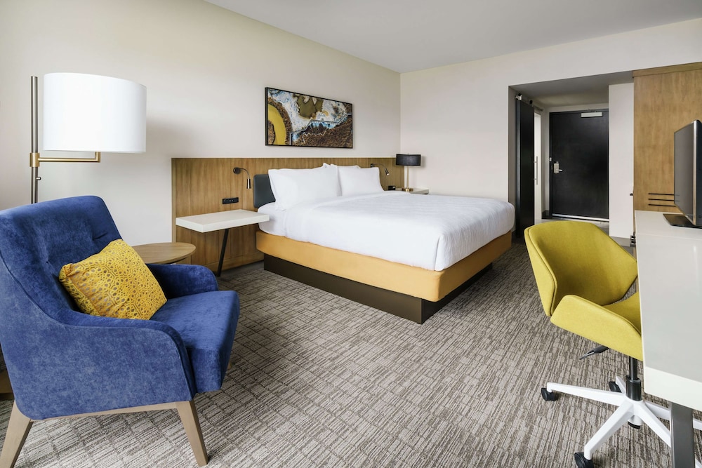 Hilton Garden Inn Sunnyvale - photo 11