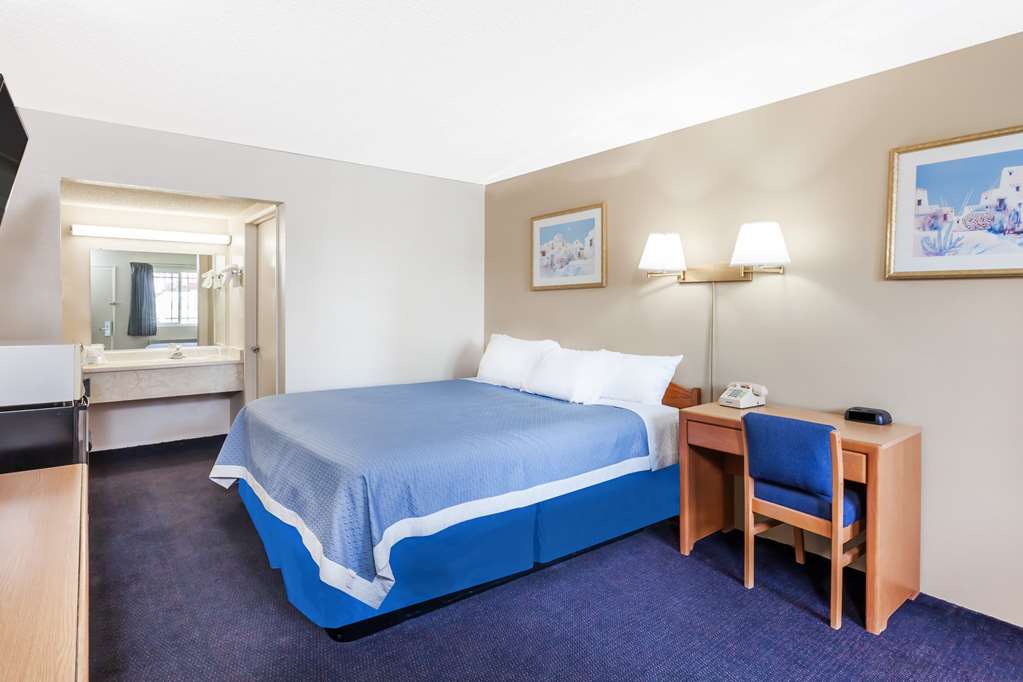 Days Inn by Wyndham Barstow - photo 6