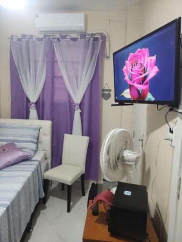 Quarto Domiciliar Individual Com Banheiro Exclusivo No Leblon - last minute hotel in Rio De Janeiro